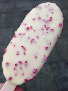 Tesco White Chocolate & Raspberry Ice Creams