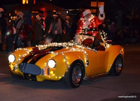 Here comes Santa Claus!