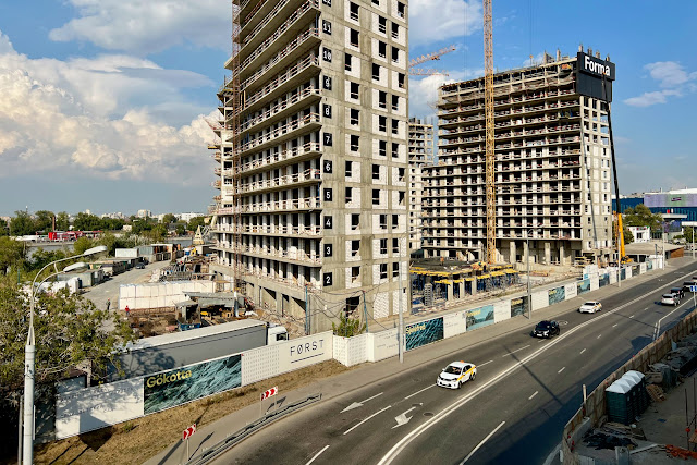 Автозаводская улица, строящийся жилой комплекс Først Автозаводская улица, строящийся жилой комплекс Først