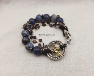 http://www.artfire.com/ext/shop/product_view/BijouxGemsJoy/9415333/bee_flight_bracelet_sodalite_garnet_chain__tb14001/design/jewelry/bracelets/gemstone