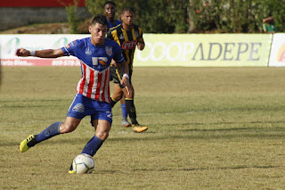 Partido entre Atlético Pantoja y Atlético San Francisco da inicio a la “Liguilla”