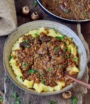 Easy lentil stew with mashed potatoes #vegies #lentilpotatos