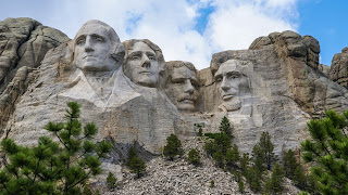 Amazing Race Team Building Mount Rushmore