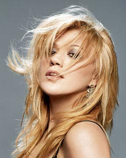 Kelly Clarkson Long Hairstyles 2011