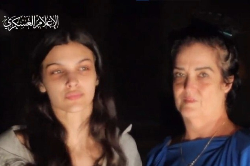 Natalie Raanan (à esq.) e sua mãe, Judith, reféns libertadas pelo Hamas nesta sexta-feira (20) |Reprodução/X @KANN_NEWS 20/10/2023