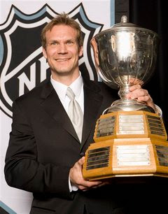 nick lidstrom trophy norris defense player career retire