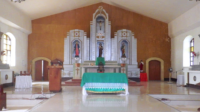 the altar of San Antonio De Padua Parish Church in Pambujan Northern Samar