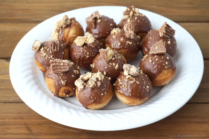 Enjoy Frosted Sugar Cookie Donuts or Reese's Peanut Butter Cup Donuts at home with this simple baked donut recipe! #DelightfulMoments