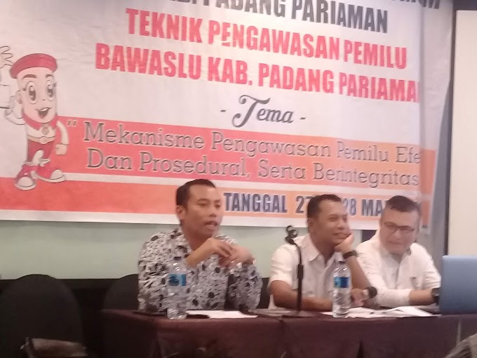 Bawaslu Padang Pariaman Hadirkan Ketua KPID, Pada Bimtek Panwascam