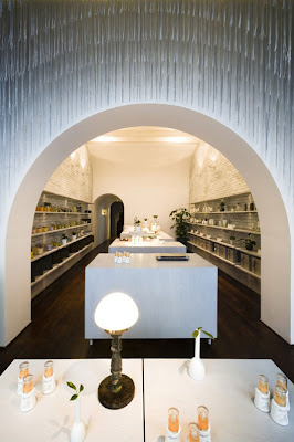 modern-dental-clinic-interior-design
