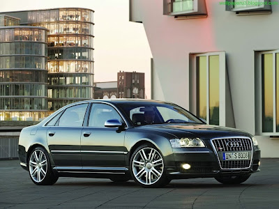 Audi S8 Standard Resolution wallpaper 9