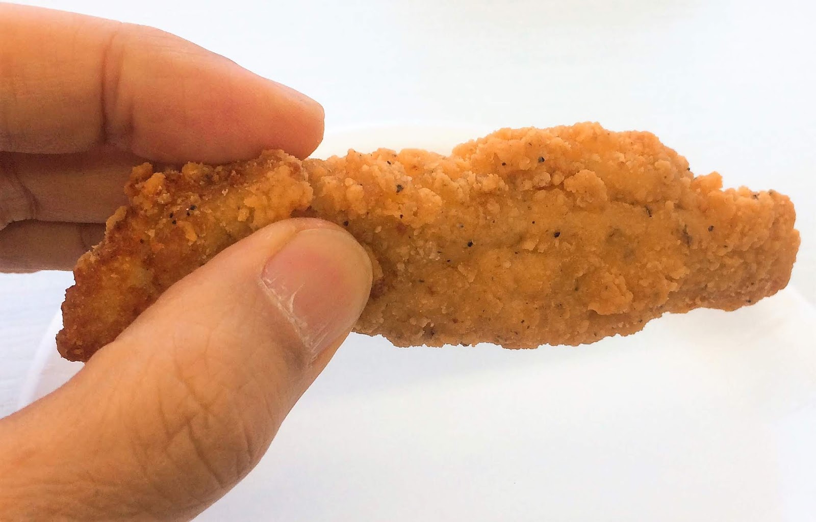 セブンのチキンプラスファイバーむね実食レビュー カロリー糖質は コンビニ研究本部コンビニチキン調査室 コンビニ サラリーマン総研 最新コンビニグルメがわかるブログ