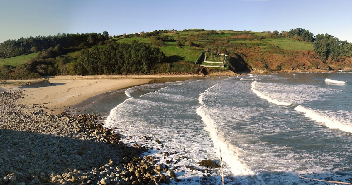 Resultado de imagen de Ensenada de LuaÃ±a y Playa cantabria