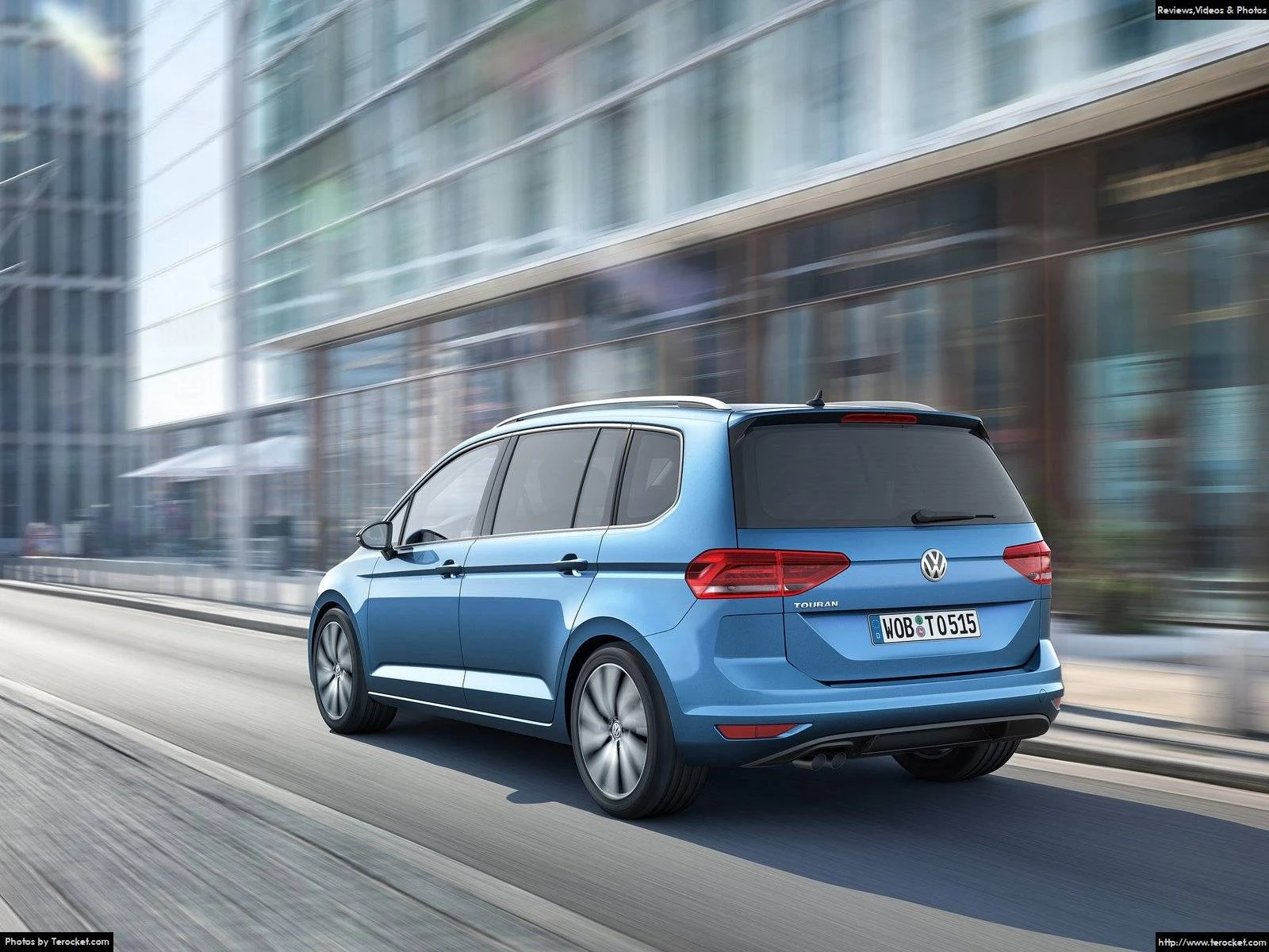 Hình ảnh xe ô tô Volkswagen Touran 2016 & nội ngoại thất