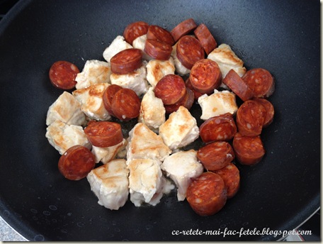 Jambalaya - calim carnea si chorizo