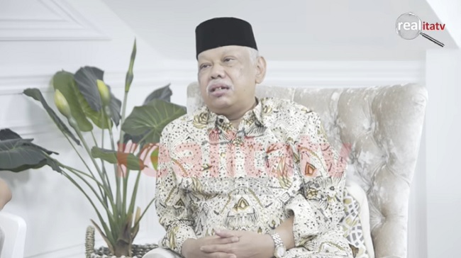 Minta Buzzer Ditertibkan, Azyumardi Azra: Bikin Rusak Kualitas Manusia di Indonesia!