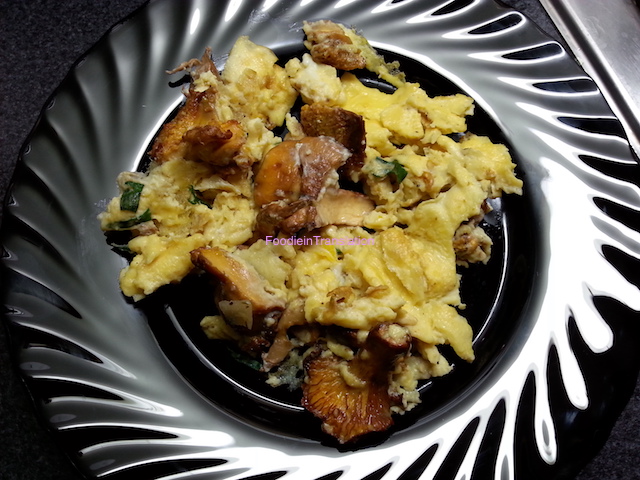 Frittata con i finferli