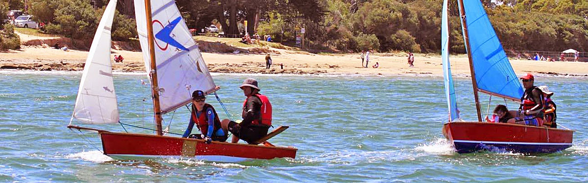 Earwigoagin: Australian 2015 Classic Wooden Dinghy Regatta