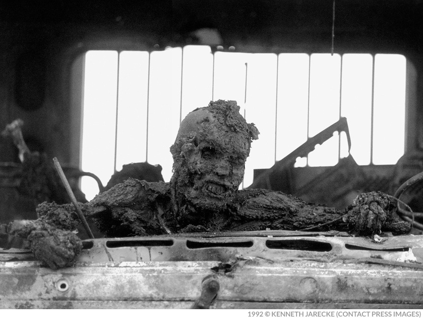 highway-of-death-iraq-9