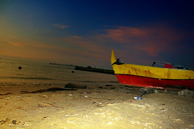 Skandal Jepara: Sunset di Pantai Teluk Awur Adalah KW Super Sunset Di Pantai Kuta. Seriusan!!!