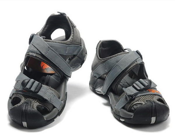 Sandal Teva Karnali Wraptor