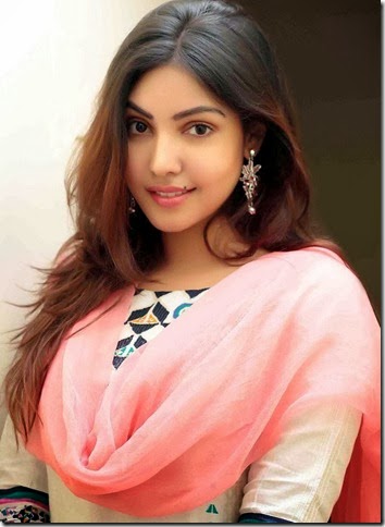 komal_jha_latest_pics
