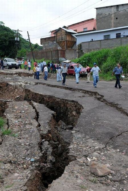 guatemala-hole (6)
