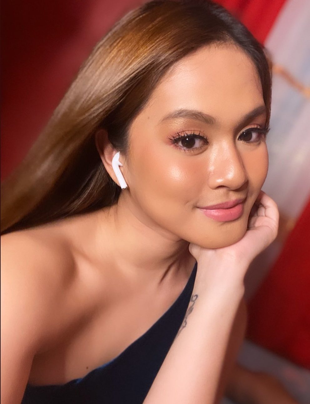 Lars Pacheco – Most Beautiful Trans Filipina Girl Instagram