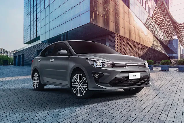 Kia Rio 2023 / AutosMk