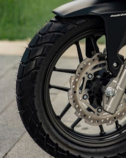 ADV 150 Tire Size