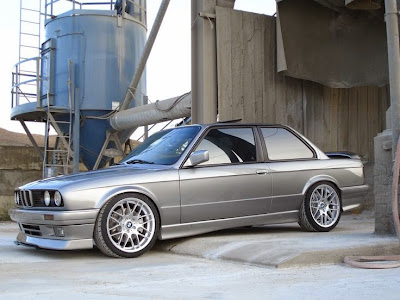 modifikasi mobil BMW 318i E30