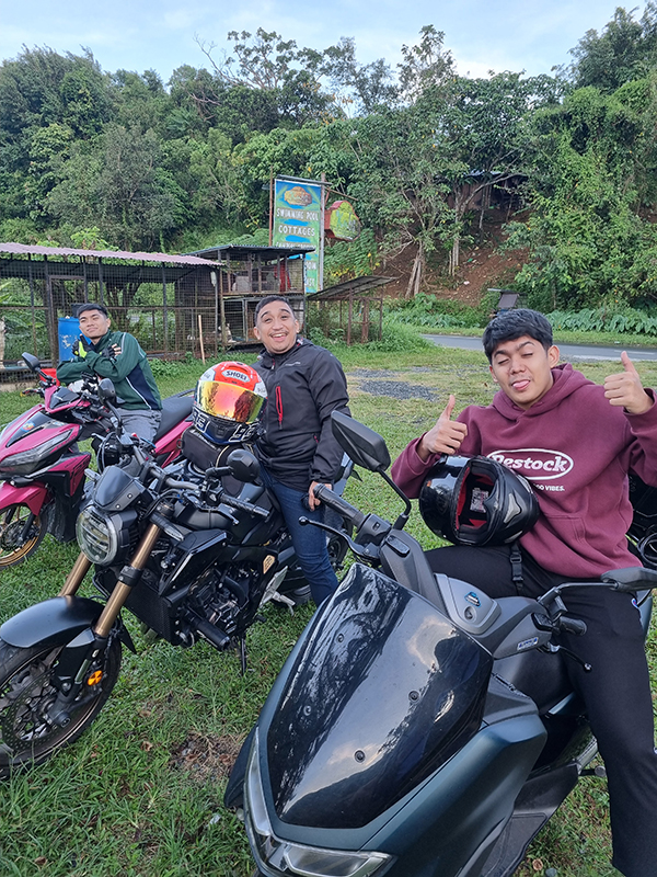 motorcycle crew