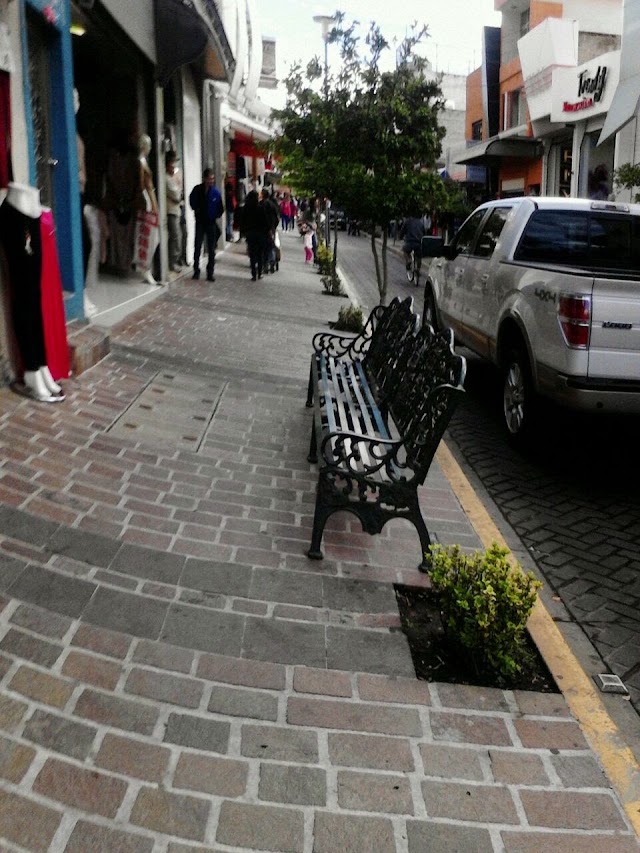 Buscó la PGR ropa ilegal en Zapotlanejo