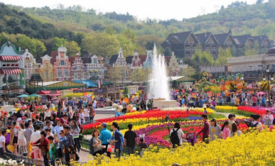 Pesona Keindahan Wisata Kampung Tulip Bandung