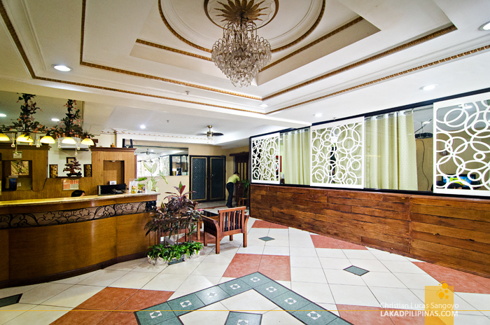 Plaza Maria Luisa Suites Inn Lobby