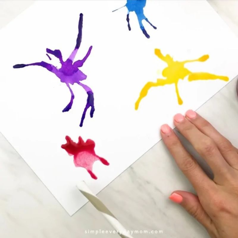 Easy Art for Kids - Squish Painting. - Picklebums