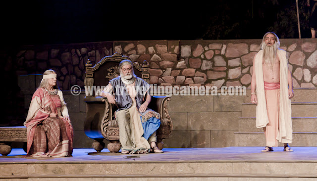 Recently play 'Andha Yug' was showcased in Kotla Firozshah (21st, 22nd, 23rd Oct, 2011). This was directed by Dharmvir Bharati at same place in 1962 and now Bhanu Bharati is directing it in different style.  This is a presented by Sahitya Kala Parishad and Department of Art, Culture & Languages, Government of Delhi. Here are some photographs from this play...Mr. Zakir Husain has played the role of Sanjaya !!!As an active actor on stage since 1982, Zakir Husain has worked with eminent directors like Barry John, Bm Shah, Prasanna, Mohan Maharishi and Anamika Haksar. He has emerged as a major actor on screen with crucial roles in notable films like 'Not a love story', 'Ajab Prem ki Gazab Kahani', 'Sarkar'. A graduate in political science, he joined SRC Repertory in 1988. As a student at NSD and then as a member of its repretory he has acted in many a significant plays like 'Toba Tek Singh', 'Karmavali',  and 'Einstien'. He has acted as Sanjay in Ramgopal Bajaj's Andha Yug in 1993.This group of artists used to come after regular interval to describe the situation in form of a song with wonderful music in background !!!Gandhari (Uttra Baokar), Dhritrashtra (Mohan Maharishi) and Vidur (Ravi Khanwilkar) !!!Uuttra Baokar passed out from NSD in 1968. A trained classical vocalist, she has acted in television, cinema, and theatre. With the NSD Repretory alone she acted in over 40 plays which included masterpieces like  - Jasma Oan, Othello, Macbeth, Caucasian Chalk Circle, Three Penny Opera and Adhe Adhure. She is one of the most cerebral thinkers on stage and  widely admired for her passion & restraint she brings in her craft.In 1984, Ms Baokar was honored with the Sangeet Natak Adademi award for her contributions in acting in Hindi Theatre. She received National Film Award as Best Supporting Actress in Mrinal Sen's 'Ek Din Achank' in 1989. She has played Gandhari in tow previous productions of Andha Yug by MK Raina.A familiar face on screen, Ravi Khanwilkar is one of the most eminent graduates of NSD. Having worked with it's Repretory for ten years, Ravi has worked with Ebrahim Lakazi, Bansi Kaul, MK Raina, BV Karanth, Amal Allana, Ranjit Kapoor, and Fritz Benewitz. He is a part of many popular serials like CID, Haqeeqat, Hip Hip Hurrey and he has acted in lot many bockbusters like Once upon time in Mumbai, Ek Hasina thi, Taare Zameen Par, and Delly Belly. Having acted as Vidura in Andha Yug earlier, he is reappeared again in 2011..Mohan Maharishi has lived a life devoted to theatre. An acknowledged great, hisversatility and genius has included acting, direction, design, translation, playwriting and theatre productions. One of the earliest graduate from the National School of Drama, he went on to helm the institution in 1980s. He has nurtured many institutions as an academic and mentor. In recognition of his services to theatre, he was honored with Sangeet Natak Adademi Award in 1992. From Indian Classics to Greek Tragedies, from Sakespeare's mastrepieces to Modern Indian and International literature his oeuvre has transcended genres. Having acted as Sanjaya in the Andha Yug production in 1973, he played Dhritrashtra in 2011.
Andha Yug is a wonderful creation of Mr. Dharamvir Bharati. (1926-1997). He represents the second wave of Modernizers of Hindi Literature. He set standards in whatever we wrote or did. Born and Brought up in Allahabad, he was a brilliant student, earning his Ph.D and then teaching literature at university there.Andha Yug in Dharamvir's words - 'represents the beginning of the tradition of verse plays' in Hindi. First performed as radio play in 1953, it has been widely acclaimed in all its stage adaptations. According to Girish Karnad, it is one of the great Indian plays in last millennium. Eminent and aspriing directions have come back to Andha Yug again and again. Appreciated by connoisseurs, it is said that Javaharlal Nehru was hugely moved by Mr. Alkazi's first production in 1963, also held in Kotla Firozshah.Two Praharis in the background are acted by Mr. Amitabha Srivastava and Kuldeep Sareen.Amitabha is an economist by training, who took a major step in his career to emerge as a talented graduate out of NSD. A multifaceted personality, he has been acting since 1971. On Stage in over 100 plays he has acted for many eminent directors. Khamosh Adalat Jari hai, Waiting for godot, Mukhyamantri, Ashadh ka ek din, tughlaq, and mahabhoj are some classics he has acted in...Here is second Prahari Mr. Kuldeep Sareen ...Kuldeep has been active in theatre for over fiteen years now. An actor with NSD Repretory for five years, he has made breakthroughs in screen recently. Don, Black, Striker and Karzz are some of the his major films. He has also acted in TV serials like - kumkum and Agle Janam Mohe Bitiya hi Kijo.During the play Gandhari talks to Krishna where it was not a character. Just sound of Krishna was recorded and krishna's voice was done by Mr. Om Puri... Do I need to introduce Om Puri?Iconic Actor Om Puri is graduate from NSD and has done diploma from FTII, Pune...Role os Kripacharya was played by Mr. Govind Ballabh Pandey...Ph.D. in Hindi Drama, Govind Ballabh Pandey is trained musician from Gandharva Mahavidyalaya. As a composer he has given music in Aks, Tamasha, indersabha, Gashiram Kotval. In Cinema he has acted in Chintuji, Do duni char, Band Baja Barat and Akrosh. In theatre, he has appeared in major production like Janeman, Seemapur, Deewar mein khidki Rehti hai and Shortcut....Ashwatthama was performed by Teekam Joshi... and it was a wonderful performance...Teekam was seven when he first appeared on Stage. Since then he has been a constant, presence in theatre and has acted in over 90 plays. Widely admired, he has won the prestigious Sangeet Kala Academi Award for Young Actor in 2009-10. Trained in Martial Dance art form of Chau, he is a post-graduate from NSD.Voice of Vyas was recorded by Mr. Govind Namdeo... who is again a popular actor who has done more than 30 plays while working with NSD Repertory. His lead act in Othelo, Shahbuddeen in Tughlaq, Datta babu in Mahabhoj, Kapalik in Mattavilas, Sarfu in Begum ka Takiya and Ashwathama in Andha stohispowersasathinkingman'sactor.HistriumphsinhindifilmsincludeSatya,Viraasat,Satta,SarkarRajandrecentDumMaroDum.ThisplaywasperformedwithbestuseofKotlaFirozshahFort...Wholefortwasamazinglylitwithcolorfullightseverywhere...Cast of Andha Yug 2011aftercompletionoftheactatKotFirozshah, Delhi, INDIAMr. Manishakar Ayer presenting flowers to maincaststandingin front of thousands of audiences in Delhi..Amitabha and Kuldeep who played the role of Praharis...I am not aware of her name but remember that she used tocome on Delhi Doordarshan...
