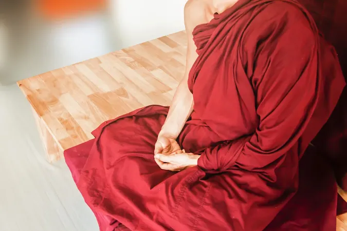 Mindfulness in Daily Life: Applying Buddhist Teachings Today