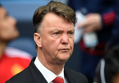 Coach Van Gaal 'stunned' by Man Utd sacking