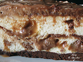 Tarta de queso con chocolatinas y caramelo - Mars chocolate bar cheesecake