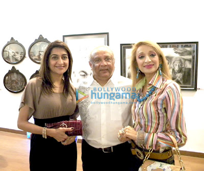 Sushmita Sen launches Charcoal exhibition by Gautam Patole image