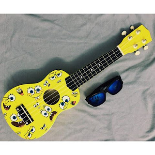 Ukulele bọt biển SpongeBob