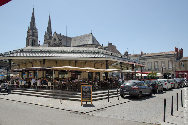 Mercado Chartrons Burdeos Bordeaux viaje a Aquitania Bretaña Normandía