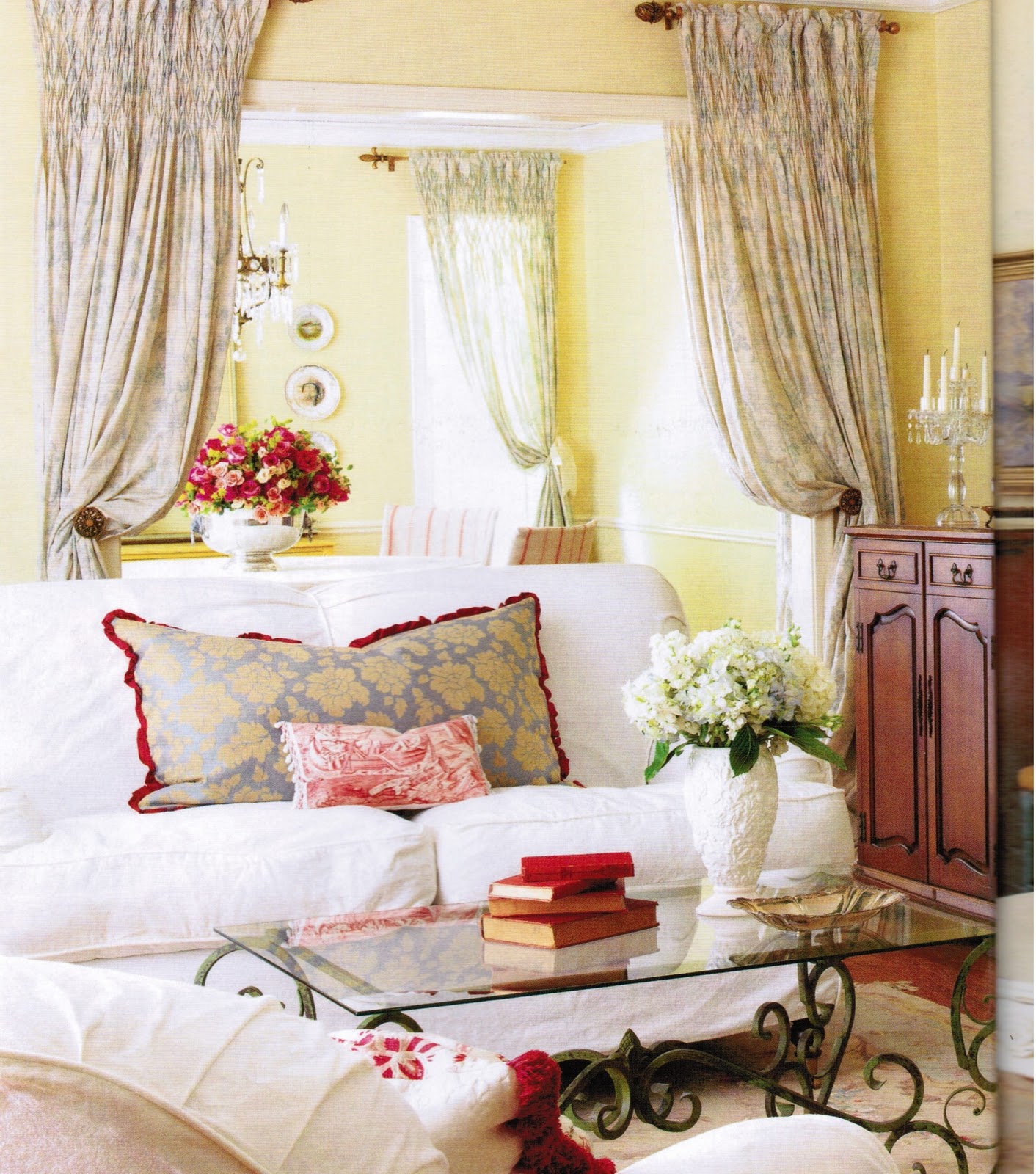 Maison Decor  French Country  Enchanting Yellow White