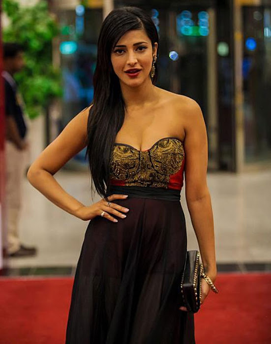 shruthi han at siima awards actress pics