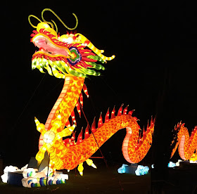 Pic of enormous Chinese dragon lantern 