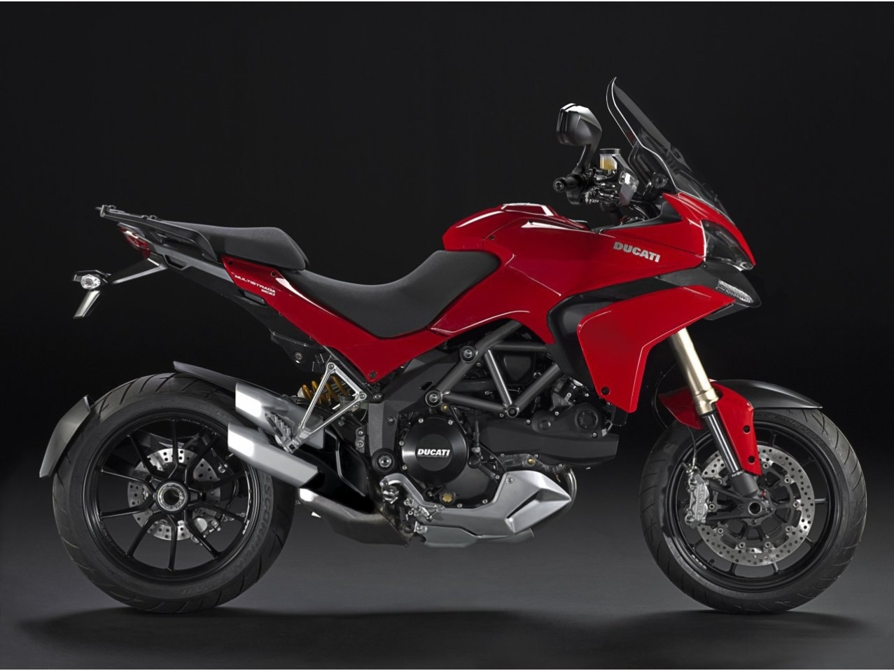 Harga Motor Ducati Terbaru SPESIFIKASI MULTISTRADA 1200 S T