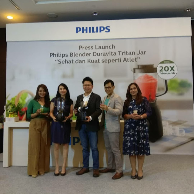 Terapkan Gaya Hidup Sehat Dengan Philips Blender Duravita Tritan Jar 