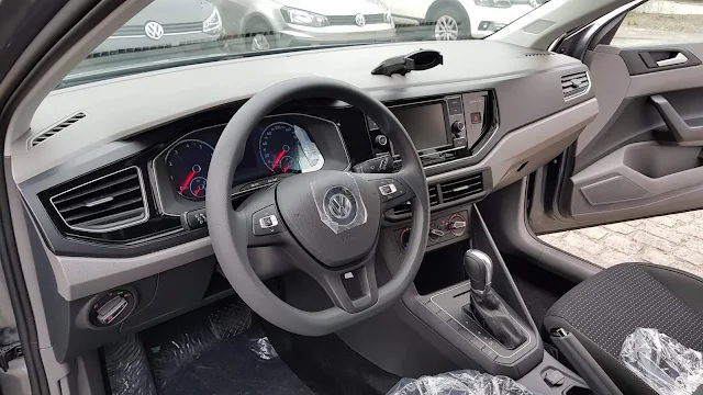 VW Polo 2018 Comfortline Automático