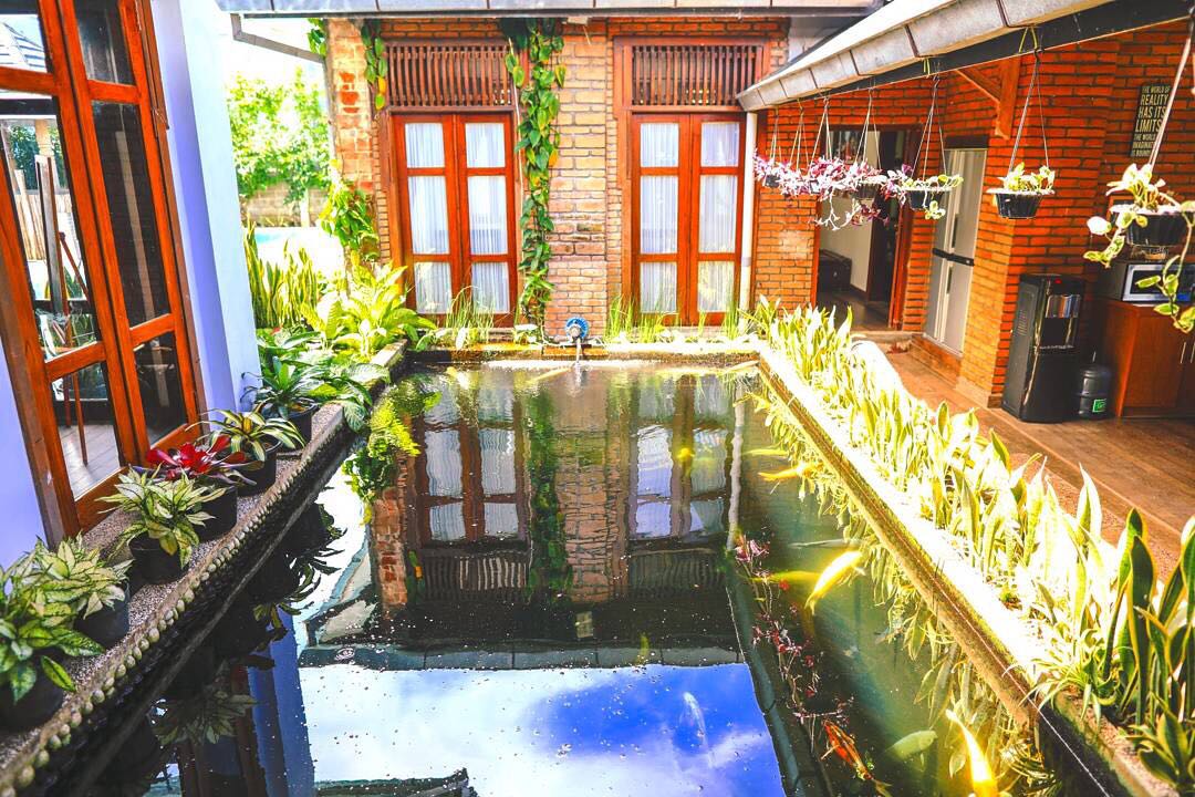 Hasil Karya Sang Nakhoda, The Rumah Pakan Kamih 